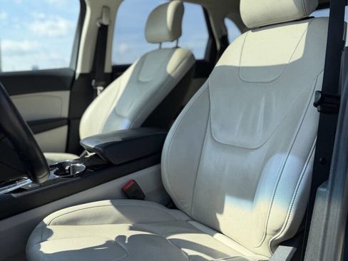 Used 2017 Ford Edge Titanium w/ Equipment Group 302A image 11