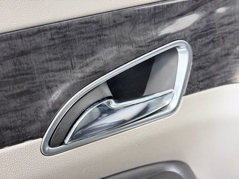 Used 2014 Buick Encore FWD image 9