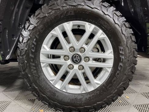 Used 2023 Toyota Tundra SR5 image 13