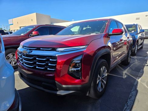 Certified 2026 Chevrolet Equinox LT w/ LPO, Floor Liner Package FWD image 1