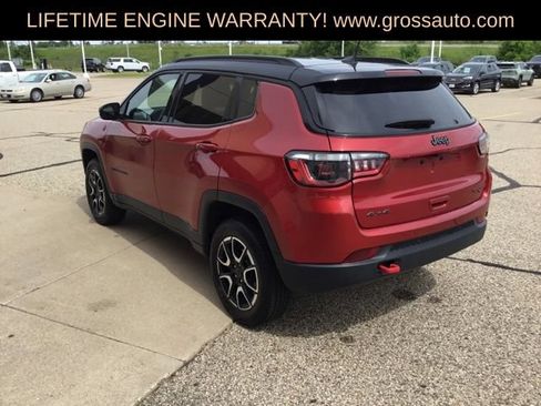 Certified 2025 Jeep Compass Trailhawk AWD/4WD image 7