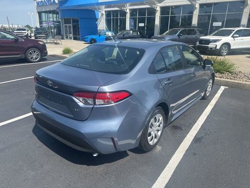 Used 2024 Toyota Corolla LE FWD image 4