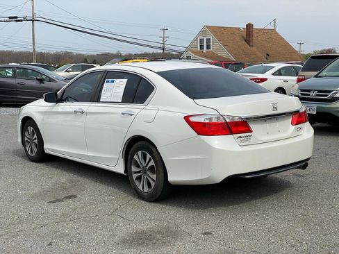 Used 2013 Honda Accord LX image 3