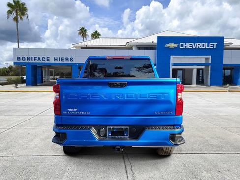 Used 2026 Chevrolet Silverado 1500 Custom AWD/4WD image 4