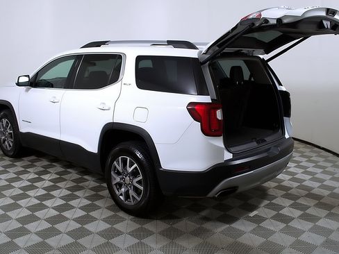 Used 2020 GMC Acadia SLT image 10