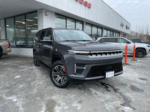 New 2026 Jeep Grand Wagoneer 4WD image 3