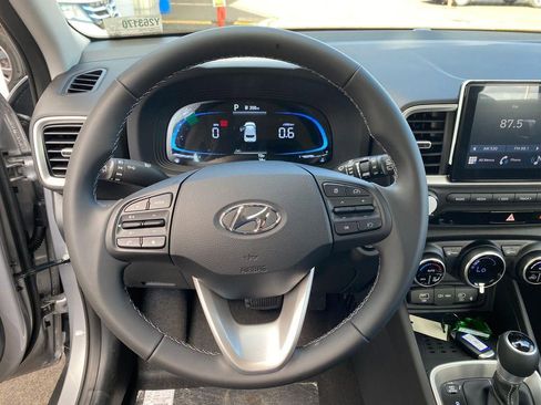 New 2026 Hyundai Venue SEL FWD image 14