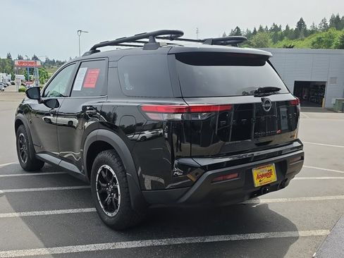 Certified 2024 Nissan Pathfinder Rock Creek AWD/4WD image 3