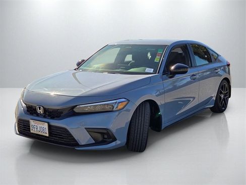 Used 2023 Honda Civic Sport image 8