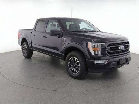 Used 2022 Ford F150 XLT w/ Equipment Group 302A High AWD/4WD image 8