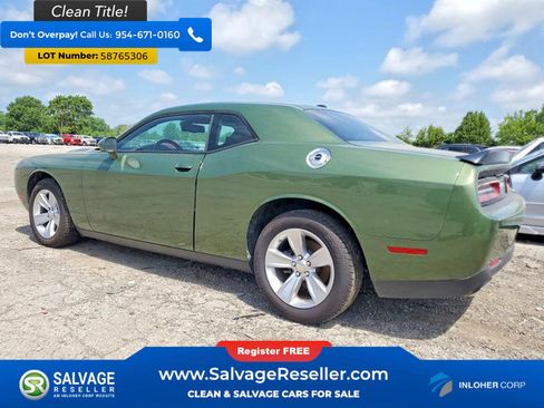 Used 2023 Dodge Challenger SXT RWD image 3
