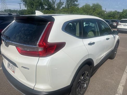 Used 2017 Honda CR-V LX image 13