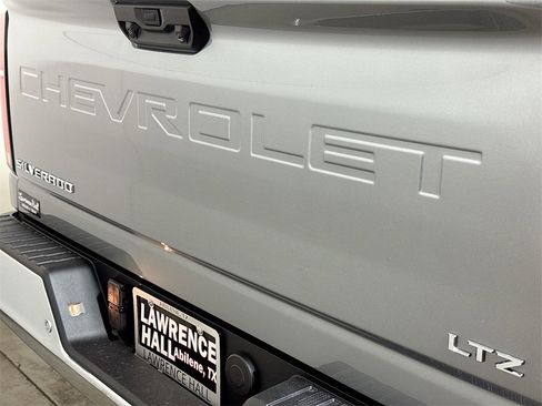 New 2026 Chevrolet Silverado 2500 LTZ w/ LTZ Premium Texas Edition image 18