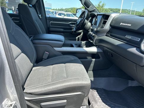 Used 2019 RAM 1500 Big Horn AWD/4WD image 14