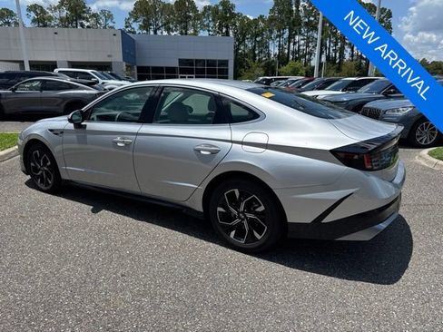 Used 2025 Hyundai Sonata SEL FWD image 10