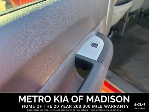 Used 2009 Chevrolet Silverado 2500 LT w/ Exterior Plus Package image 25