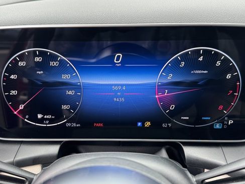 Used 2025 Mercedes-Benz GLC 300 image 25