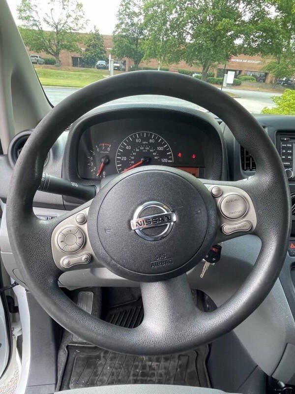 Used 2014 Nissan NV200 SV w/ Technology Package FWD image 4