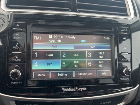 Used 2017 Mitsubishi Outlander Sport GT image 24