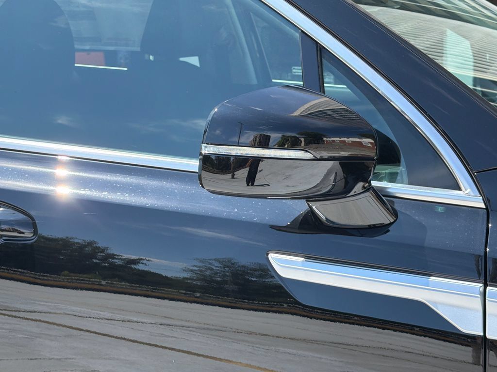 New 2026 Kia Sorento LX FWD image 8