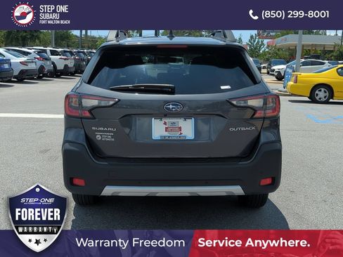 Used 2025 Subaru Outback Limited AWD/4WD image 6