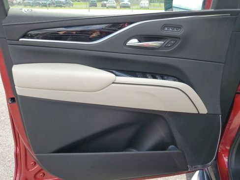 Used 2021 Cadillac Escalade Sport w/ Driver Assist Tech Package image 23