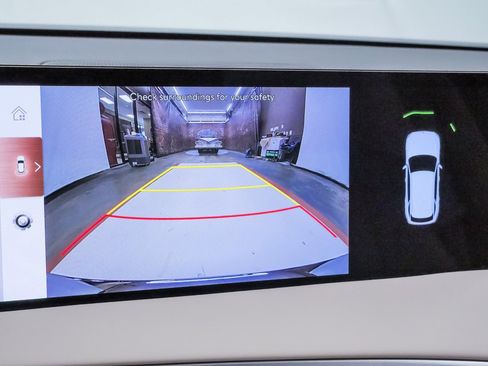 Certified 2026 Genesis GV70 2.5T Select image 21