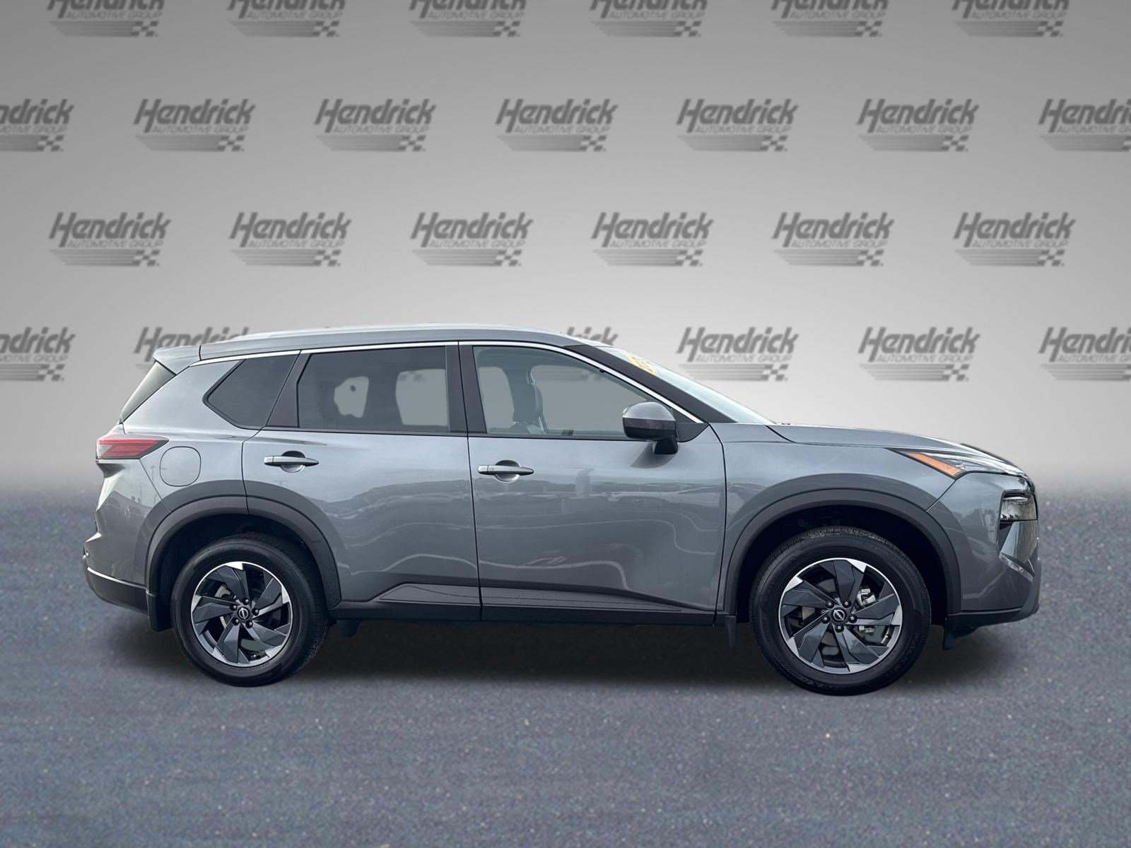 Used 2026 Nissan Rogue SV w/ SV Premium Package FWD image 11