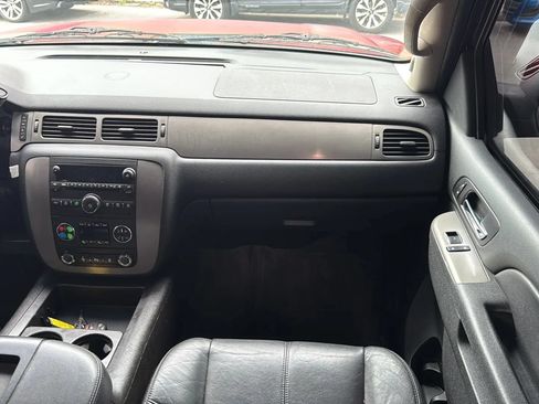 Used 2013 Chevrolet Tahoe LT w/ Suspension Package, Off-Road AWD/4WD image 29