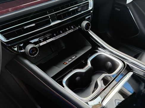 New 2026 Chevrolet Traverse RS w/ LPO, Floor Liner Package image 27