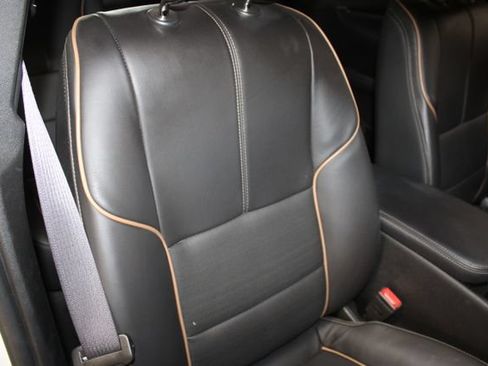 Used 2017 Chevrolet Impala Premier w/ Enhanced Convenience Package FWD image 28