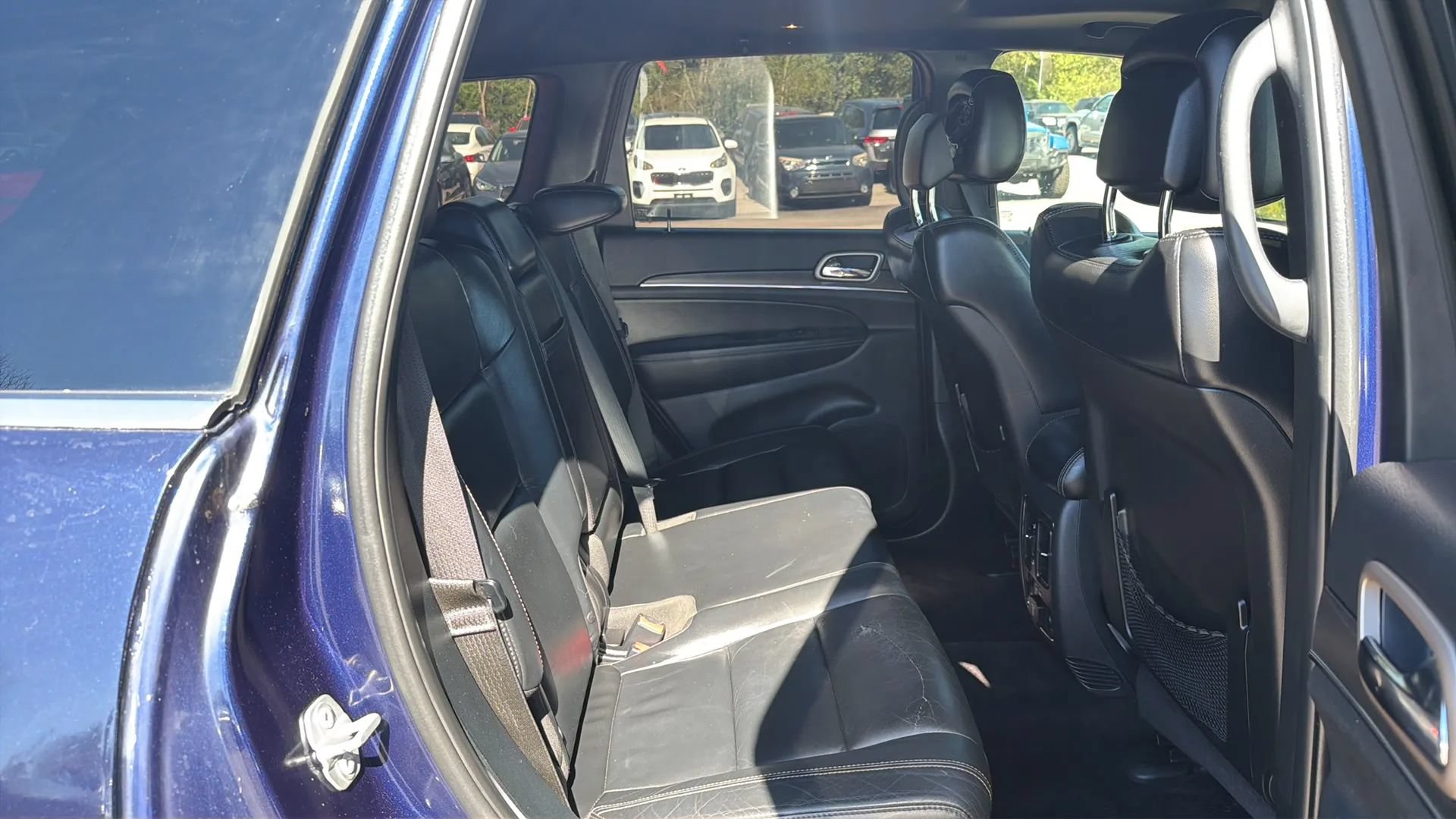 Used 2017 Jeep Grand Cherokee Limited AWD/4WD image 32