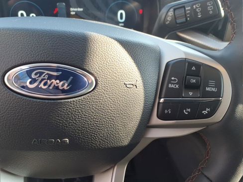 New 2026 Ford Explorer Active w/ Active Comfort Package AWD/4WD image 14