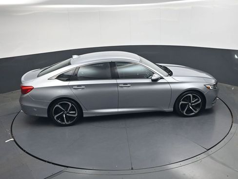 Used 2020 Honda Accord Sport image 24
