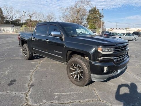 Used 2016 Chevrolet Silverado 1500 LTZ Z71 w/ LTZ Plus Package image 6