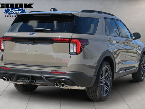 New 2026 Ford Explorer ST w/ Sun And Sound Package AWD/4WD image 3