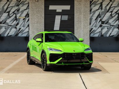 Used 2025 Lamborghini Urus SE