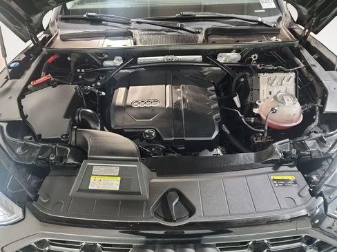 Used 2022 Audi Q5 2.0T Premium Plus image 22