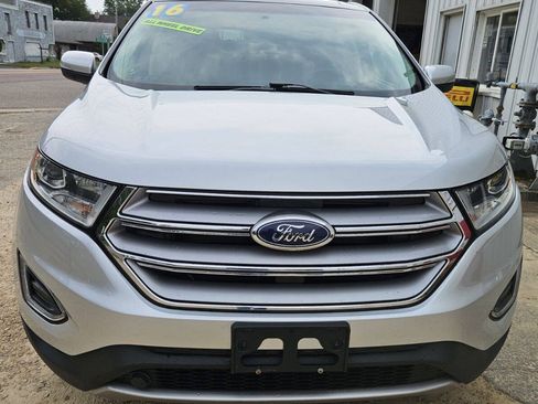 Used 2016 Ford Edge Titanium w/ Equipment Group 301A AWD/4WD image 5