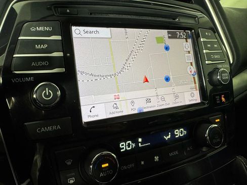 Used 2023 Nissan Maxima SV w/ Floor Mat Group FWD image 18