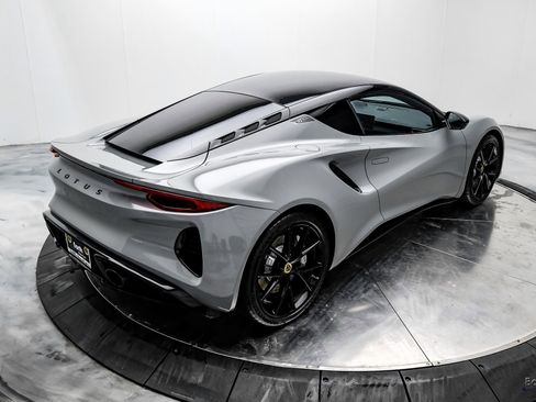 Used 2024 Lotus Emira First Edition image 15