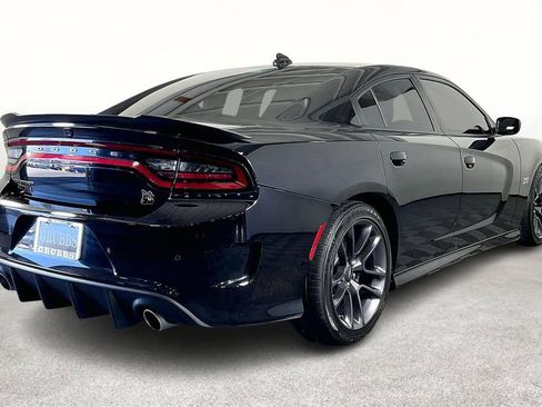 Used 2023 Dodge Charger Scat Pack w/ Plus Group RWD image 2