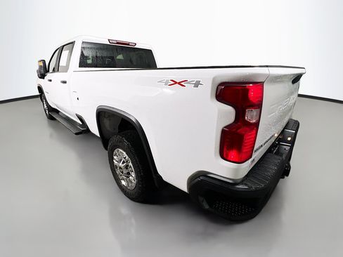 Used 2025 Chevrolet Silverado 2500 W/T w/ WT Convenience Package AWD/4WD image 6