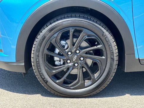 New 2027 Chevrolet Bolt RS w/ Technology Package FWD image 23
