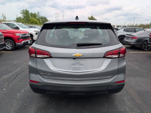 Used 2024 Chevrolet Equinox LS FWD image 6