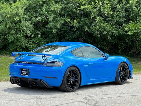 Certified 2023 Porsche 718 Cayman GT4 RWD image 6