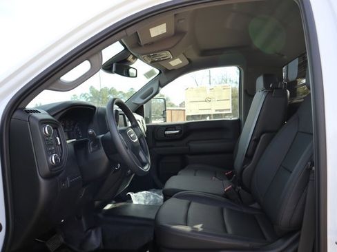 New 2024 GMC Sierra 3500 Pro w/ Convenience Package image 6