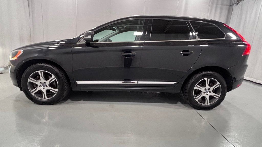 Used 2015 Volvo XC60 T6 Platinum AWD/4WD image 8