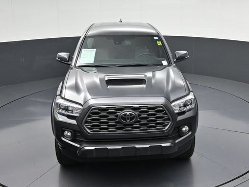 Used 2022 Toyota Tacoma TRD Sport w/ Technology Package RWD image 27