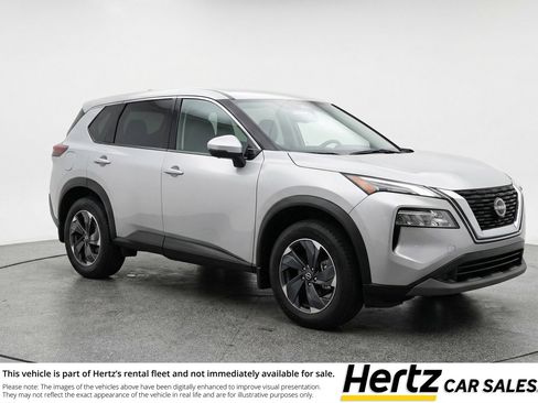 Used 2025 Nissan Rogue SV AWD/4WD image 1